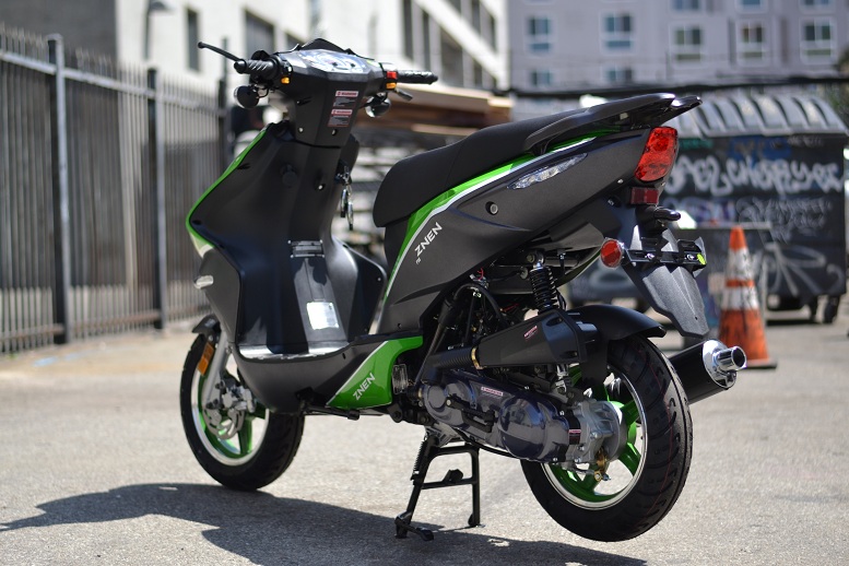 AMIGO-ZNEN-ZN150T-32A-SCOOTER