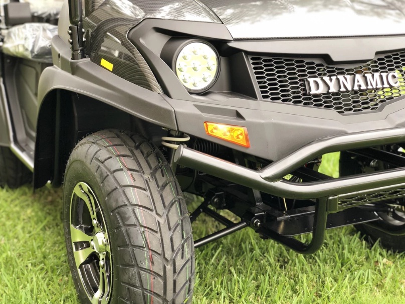 Fully Loaded Cazador OUTFITTER 200 UTV