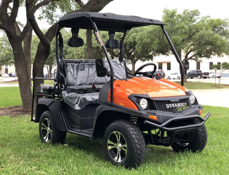 Fully Loaded Cazador OUTFITTER 200 UTV